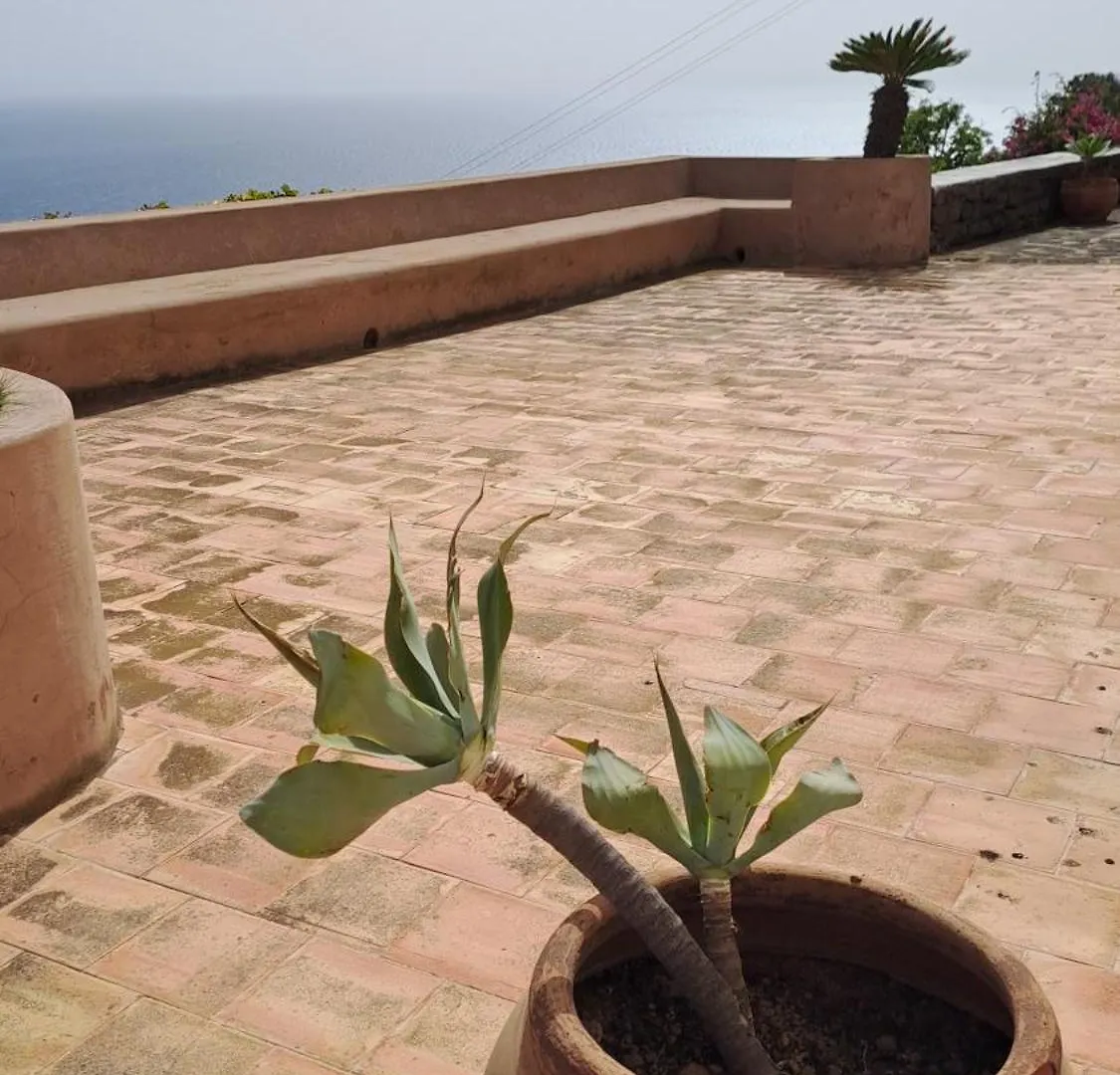 Dammusi Pantelleria Scauri Villa 0*,